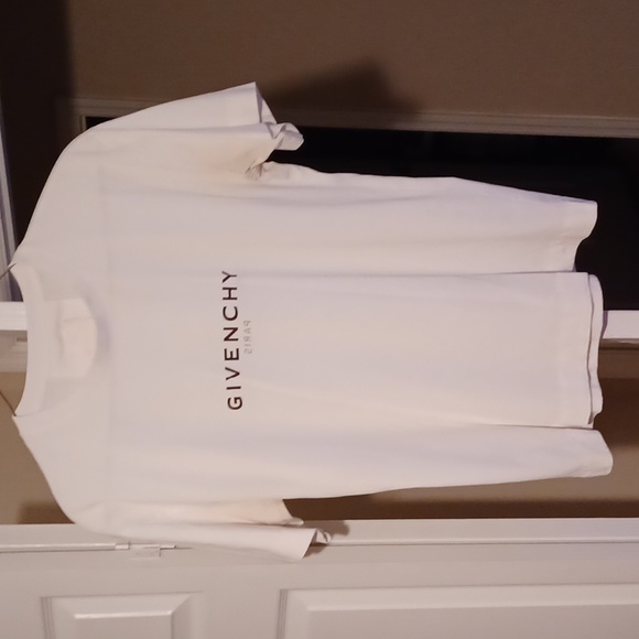 Givenchy White Tee - Picture 1 of 2